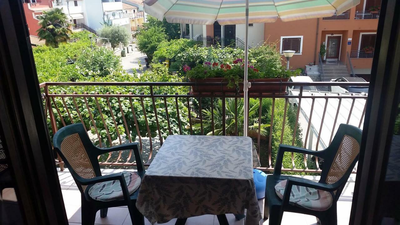 Apartment Anda Rovinj Exterior photo
